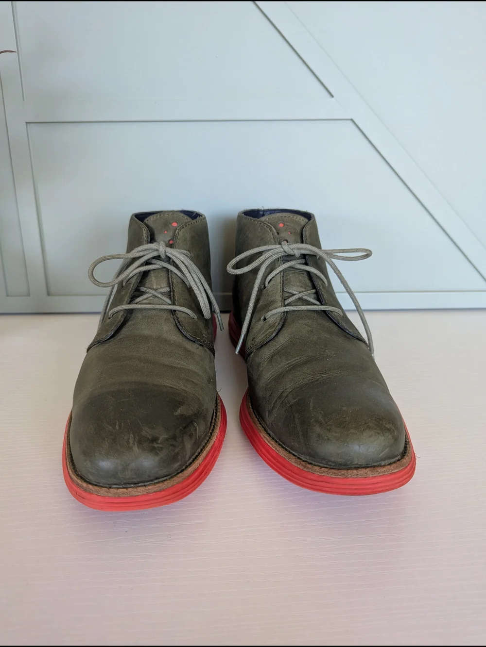 Men's Olive Chukka Boots with Red Sole